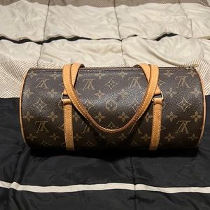 Authentic Louis Vuitton monogram papillon 30 handbag